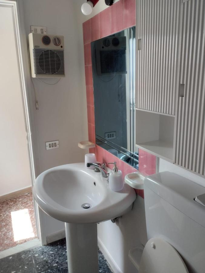 Aurhouse Hotel Castel di Iudica Kültér fotó