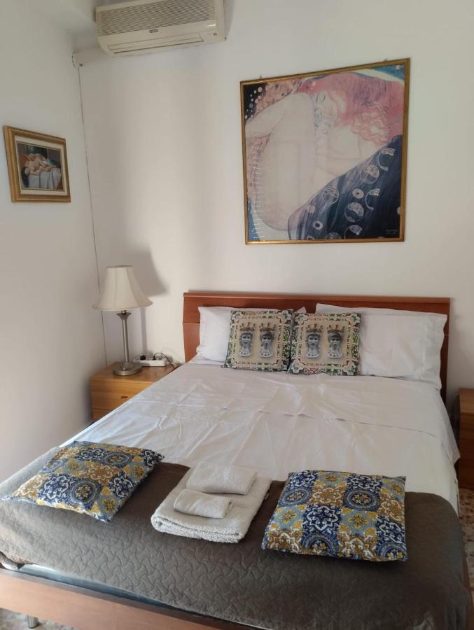 Aurhouse Hotel Castel di Iudica Kültér fotó